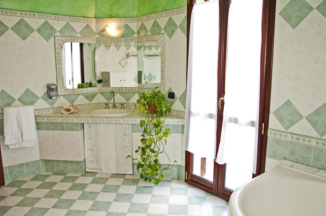 Casa Vacanze Sandalia Bosa Exterior photo